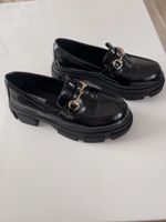 Loafer Malien schwarz Lackoptik mit Spange Grösse 36
