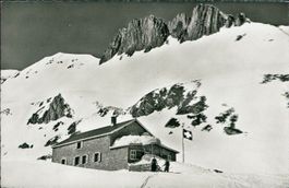 Capanna Corno  Leventina