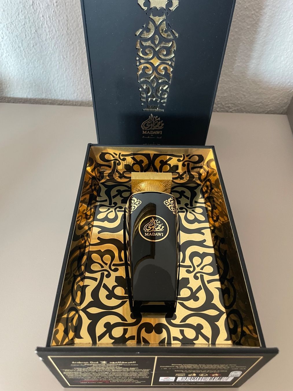 Parfum & Eau de Toilette: Arabian Oud MADAWI EDP 90ml – Neu (gemäss Beschreibung) aus Zürich von wijon07 1