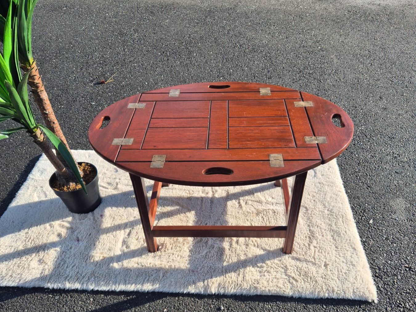 Tavoli: Table basse "bateau", années 1960 – Usato da Fully venduto da tameab