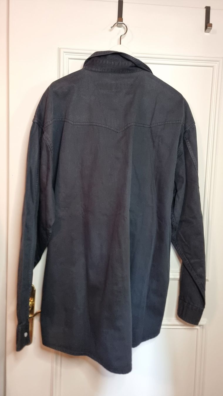 Camicie: Vintage -Schwarzes Underground-Hemd Grösse XXL – Usato da Wald ZH venduto da CapLux 1