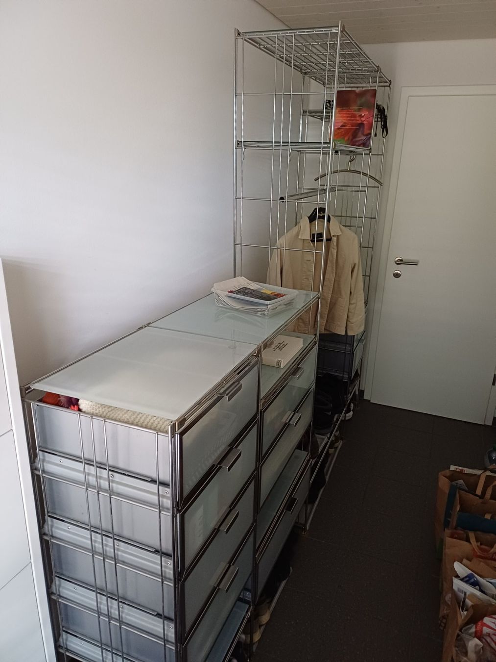 Interio Porte manteau: Garderobe Plus – D'occasion à Weinfelden par Andantino
