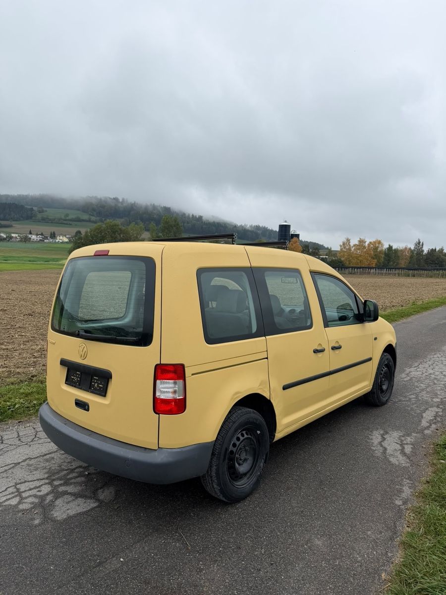 VW Veicoli commerciali: VW Caddy 1.4l Klima Ab MFK – Usato da Reinach AG venduto da LARO56 2
