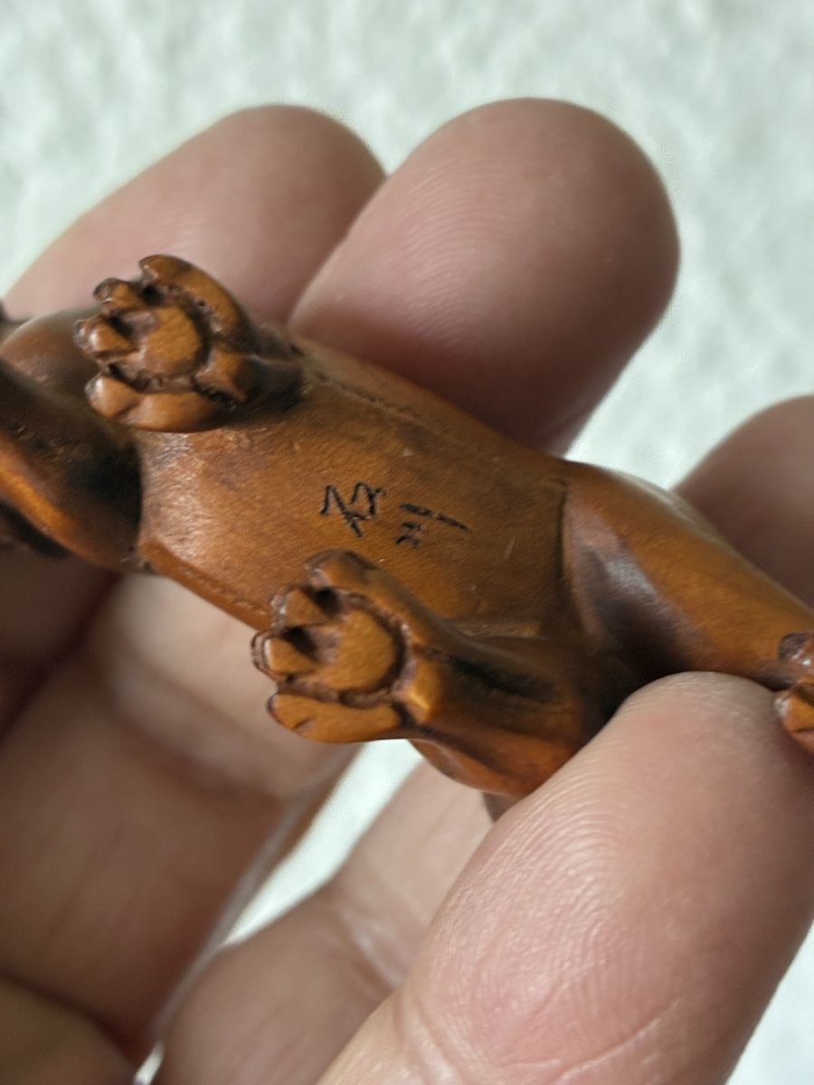 Statuette: Japon netsuke en bois de buis,objet traditionnel – Usato da St-Aubin-Sauges venduto da asianart 5