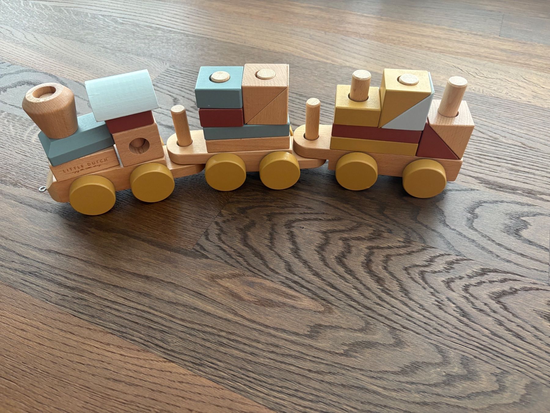 Spielzeuge: Holzzug Little Dutch – Gebraucht aus Wohlen AG von kissne4