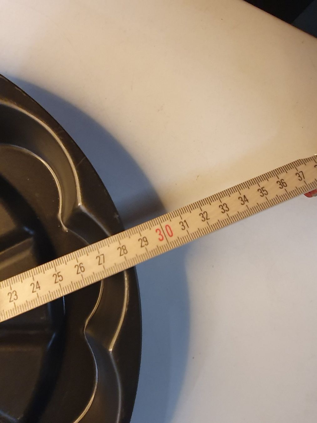 Teglie da forno: Kuchenblech Blumenmuster 28 cm – Usato da Zürich venduto da loosebone 1