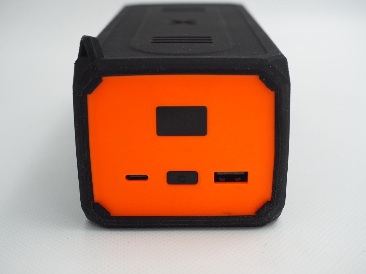 Xtorm Caricabatterie: XTORM Portable Power Socket 70W – Usato da Zürich venduto da atelierMfelix 3