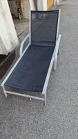 Liegestuhl Aluminium Schwarz mit Rollen 