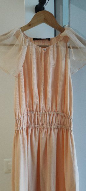 Kleider: Abendkleid/ wie NEU/ ZARA – Neu (gemäss Beschreibung) aus Zug von vik_8fdf 2