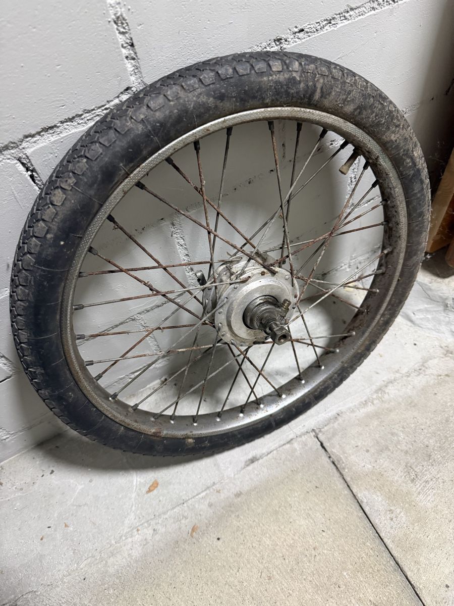 Pneus & Kompletträder: Puch Speichenrad17zoll – Gebraucht aus Bettlach von mehr86 2