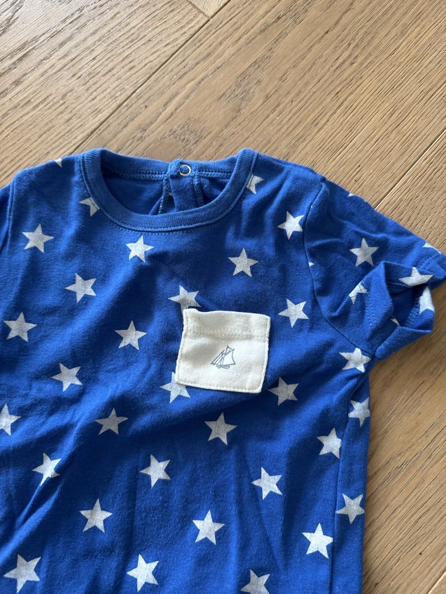 Petit Bateau Lotti & Set di vestiti: Petit Bateau Set, Gr. 74, Blau mit Sternen – Usato da Küsnacht ZH venduto da ToddyGinger 1