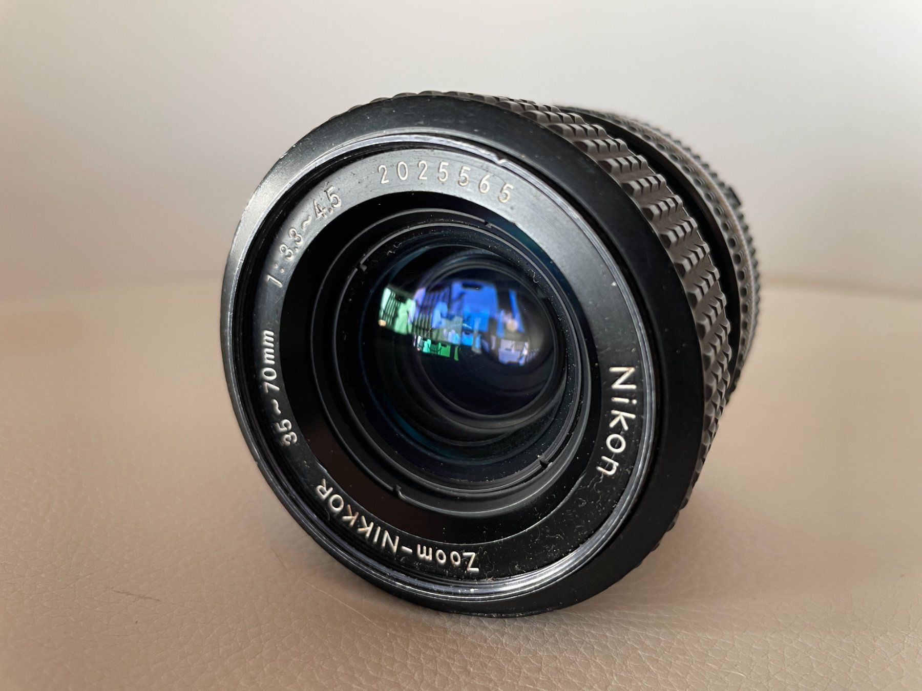 Nikkor Objektive: Objectif Zoom-Nikkor 35-70mm 1:3.3-4.5 – Gebraucht aus Petit Lancy von gil_hr6v