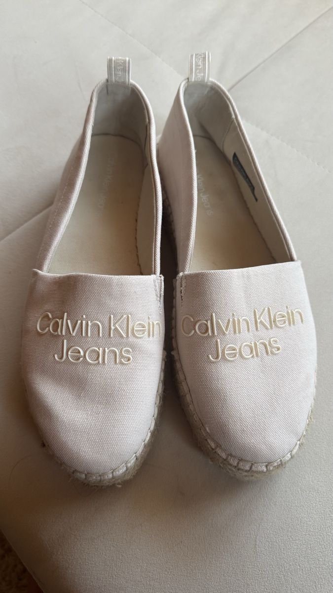 Calvin Klein Scarpe da donna: Calvin Klein Jeans Espadrilles – Nuovo (secondo la descrizione) da Surcasti venduto da Lenkita 2
