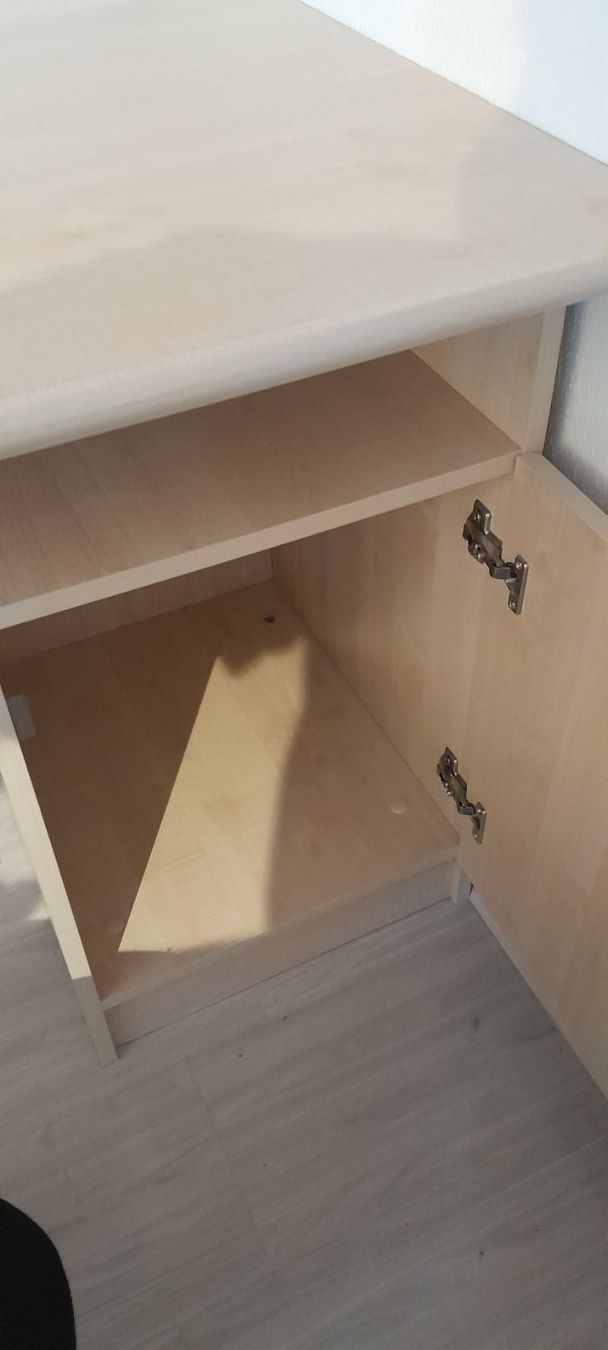 Scrivanie: Schreibtisch ohne Stuhl – Usato da Effingen venduto da stolzfamily 2