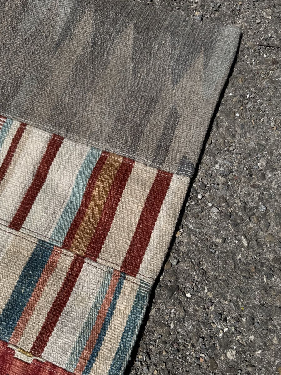 Tappeti: Teppich Massen 240 x 180 cm – Usato da Schlieren venduto da Freundlich02 3