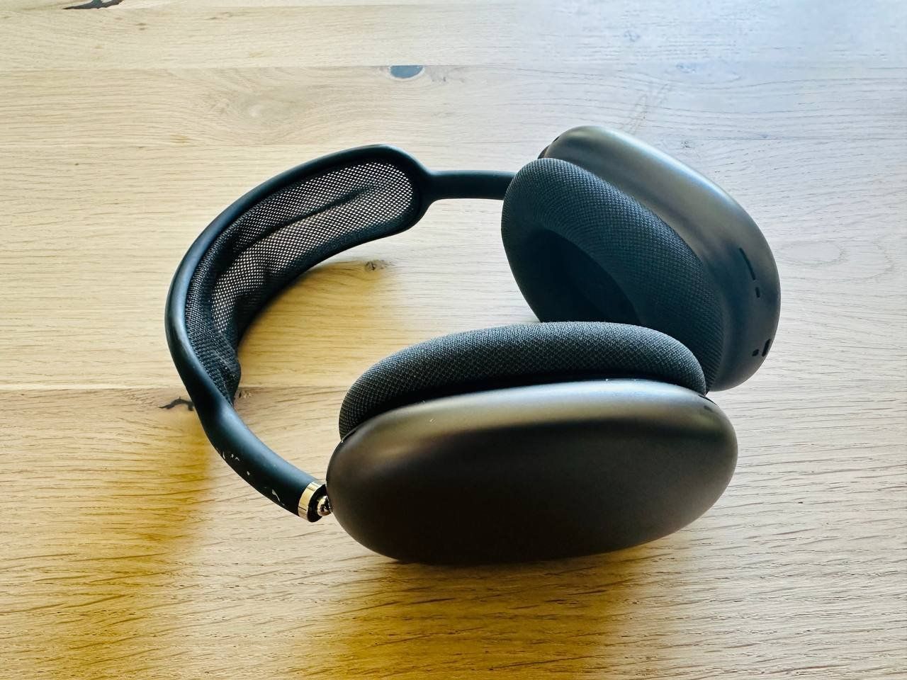 Apple Cuffie: Apple AirPods Max Space Grau mit Smart Case – Usato da Basel venduto da MHJME 1