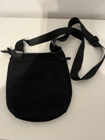 Borsa a tracolla nera unisex 
