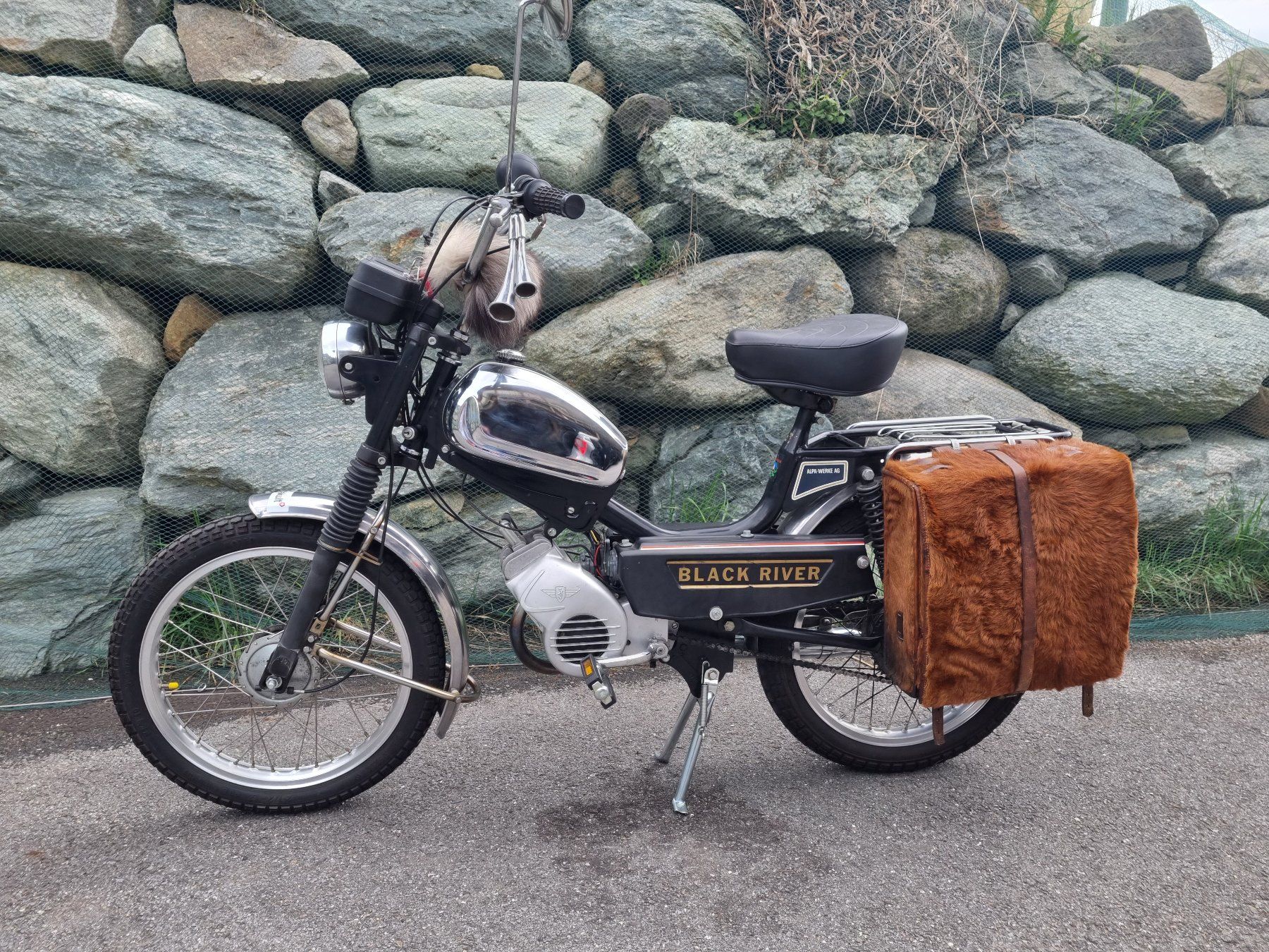 Alpa Mofas: ORIGINAL Alpa Black River Zündapp – Gebraucht aus Savièse von Laguinee 1