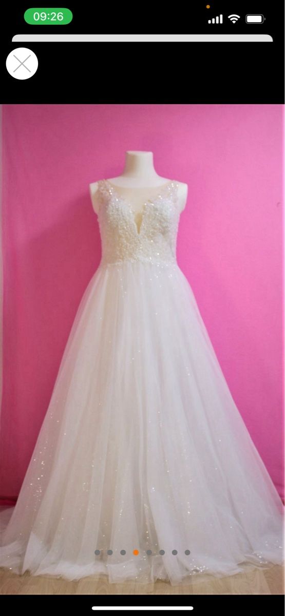 Kleider: Wunderschönes Hochzeitskleid – Gebraucht aus Rheinfelden von Merlay 1