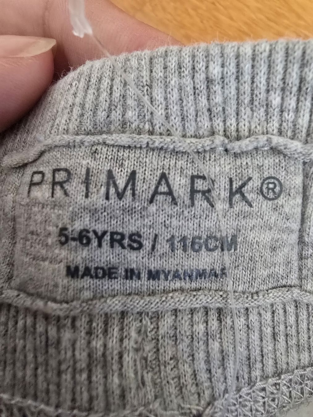 Ensembles coordonnés: Mädchen Set Pullover & Jeans Primark Grösse 116 – D'occasion à Reinach BL par snezhana 5