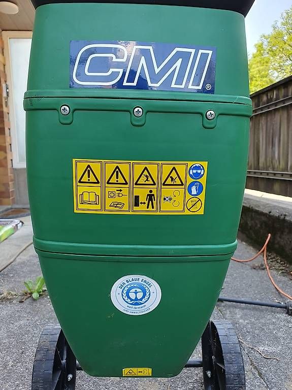Trinciatrici: Gartenhäcksler 2500W CMI LH 2500 – Usato da Umiken venduto da Mr0o0ME 2
