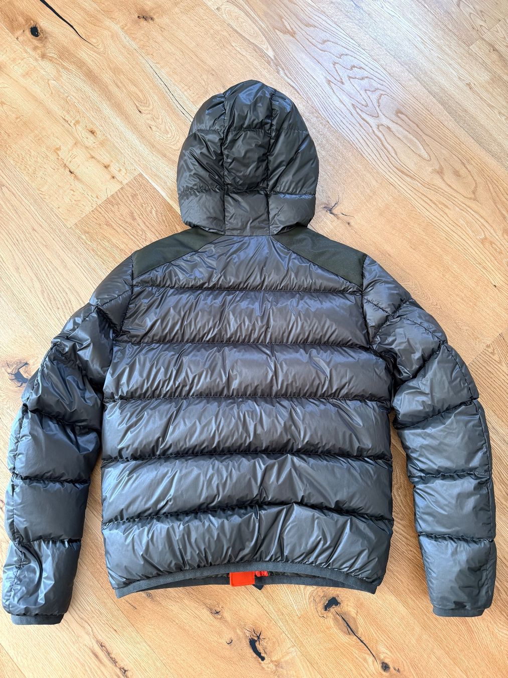 Moncler Giacche: Moncler Daunenjacke Herren, Olivgrün, Grösse 3 – Usato da Thalwil venduto da tatzel2wurm 1