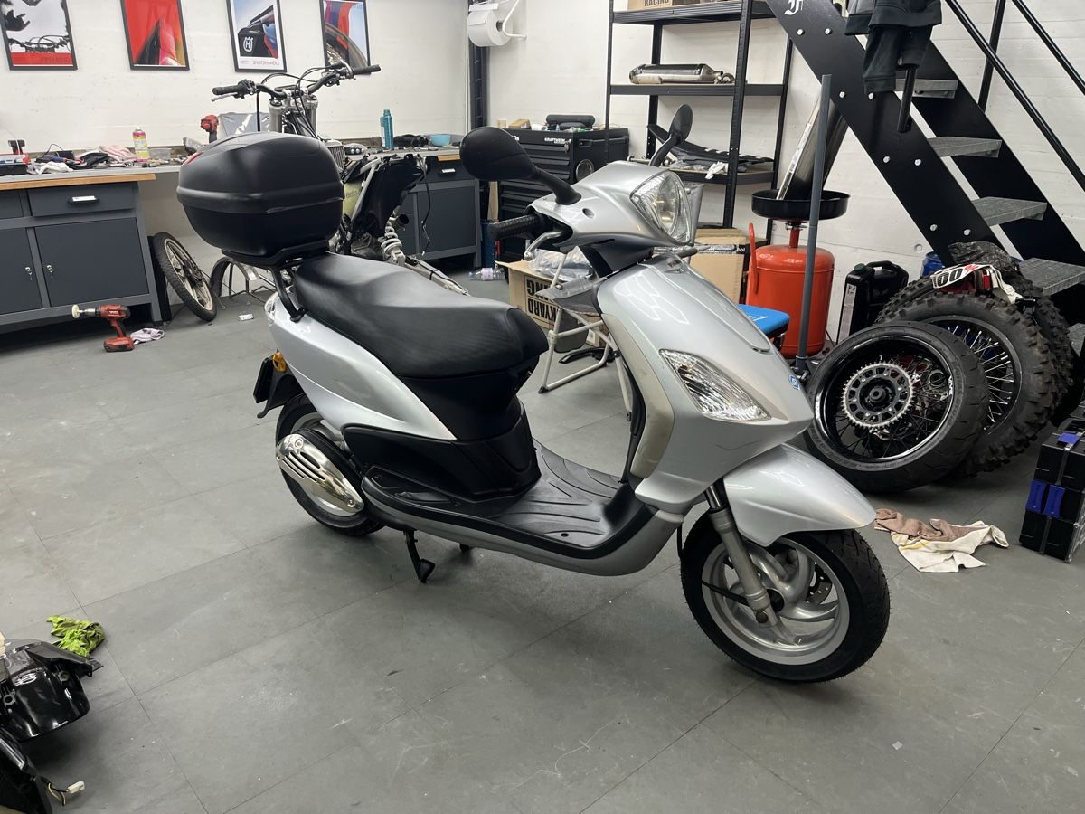 Piaggio Scooter: Piaggio Fly 125 – Usato da Baar venduto da kol_c5xy 1
