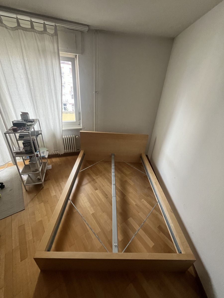 Letti: IKEA Malm Bed Frame 140x200cm, Birch, incl. Slatted Base – Usato da Zürich venduto da fer_l57x 2