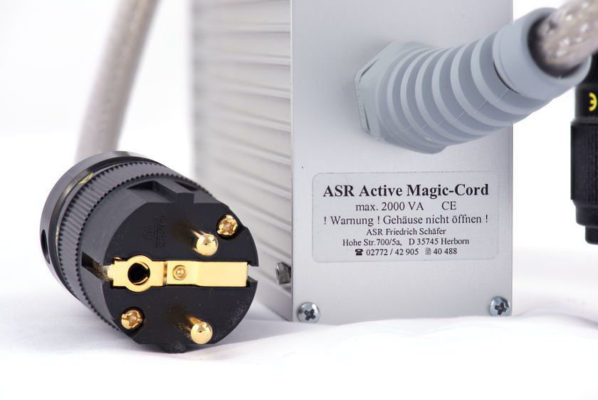 Autre matériel électrique: ASR Audio Systeme Active Magic Cord Netzfilter – D'occasion à Zürich par tedmaster