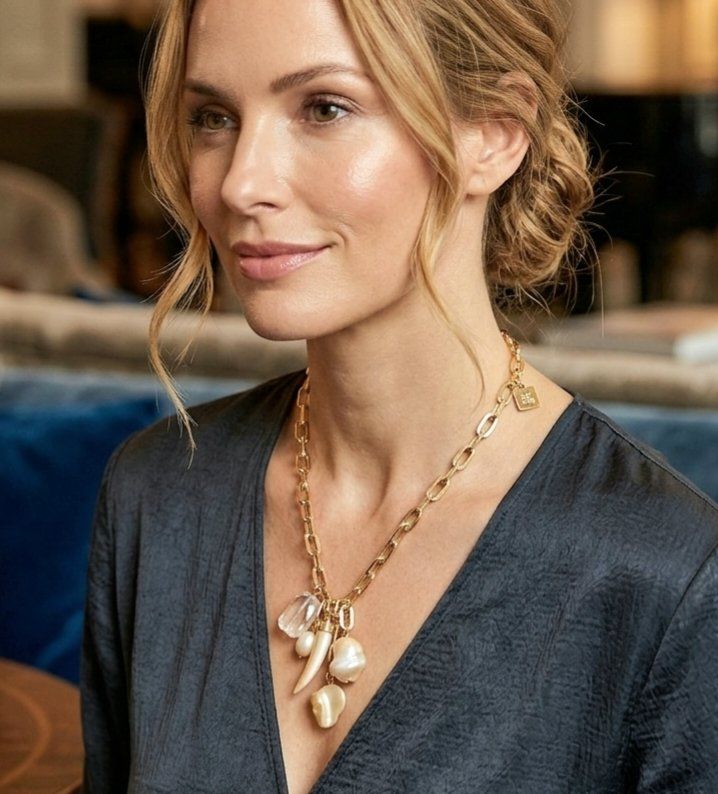 Catenine: Elegant Designer Collier mit Perlmutt & Kristall  - Neu – Nuovo e nell'imballaggio originale da Uetikon am See venduto da Springdream 2