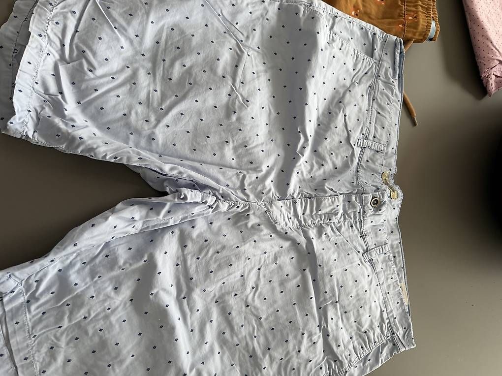 Hosen: Shorts  Alle zusammen  – Gebraucht aus Arth von Hannymoon68 1