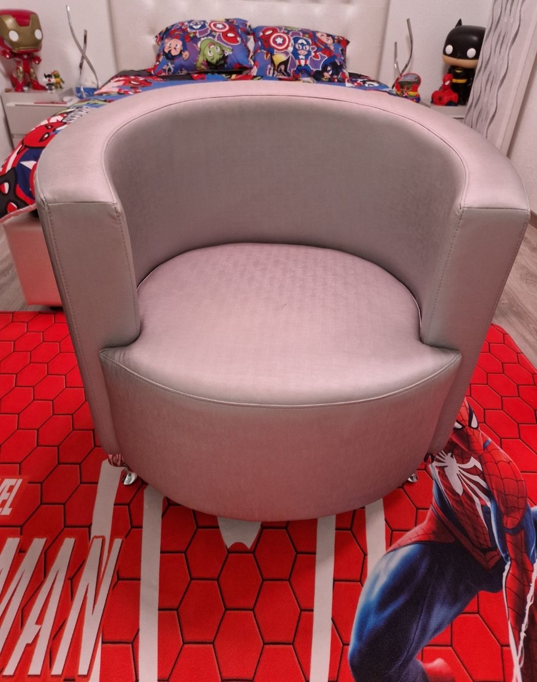 Fauteuils: Fauteuil élégant gris clair – D'occasion à Mannens par BargainLiquidation