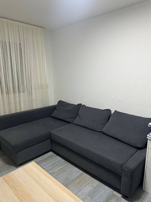 Divani: Sofa mit Aufbewahrung – Usato da Adlikon b.Regensdf venduto da sas_j9ls