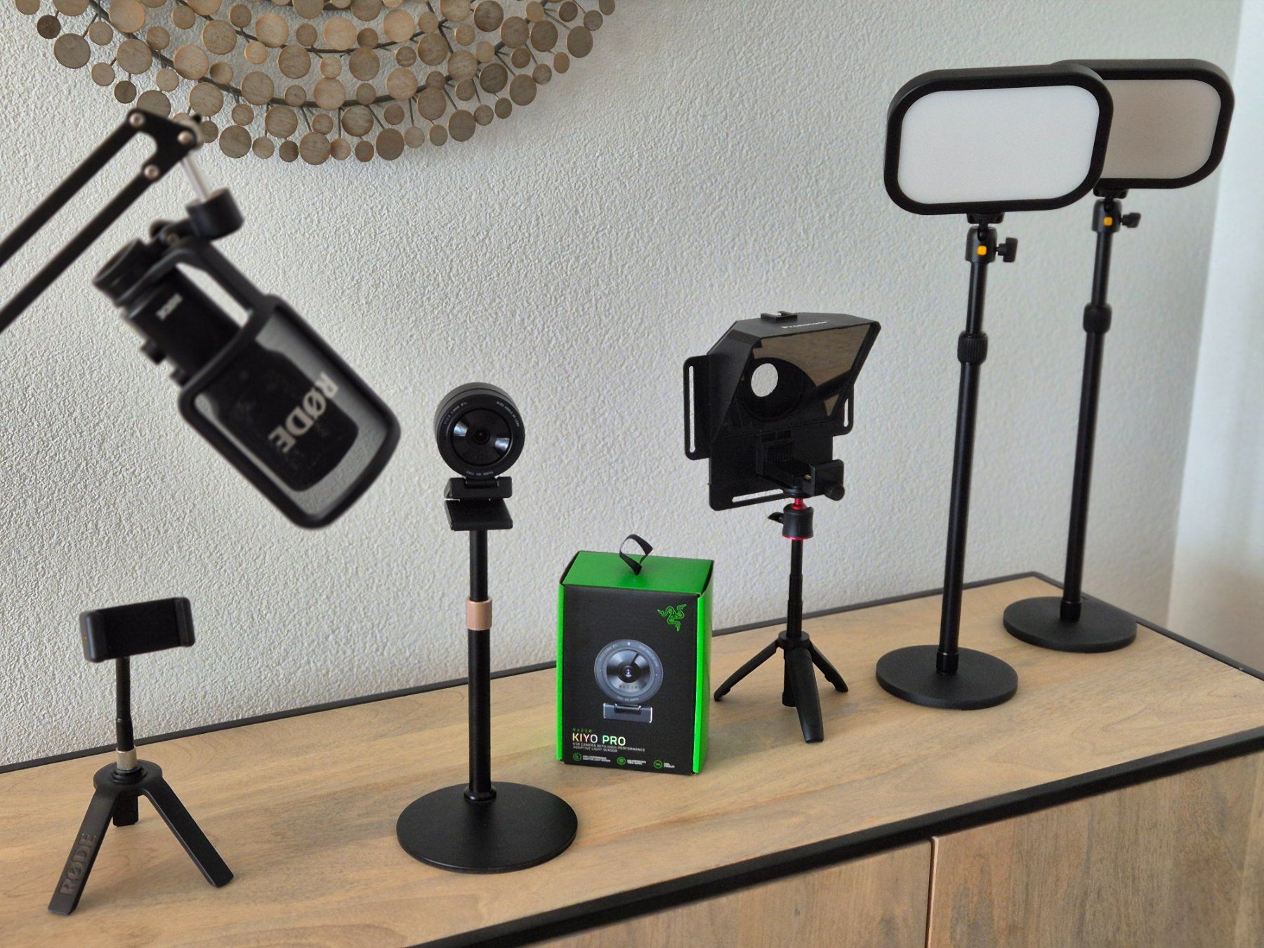 Razer Webcam: Kit récent streaming / vidéo complet – excellent état – Usato da Morges venduto da Yfar.ct