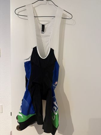 Shorts vélo, taille L, en parfait état!