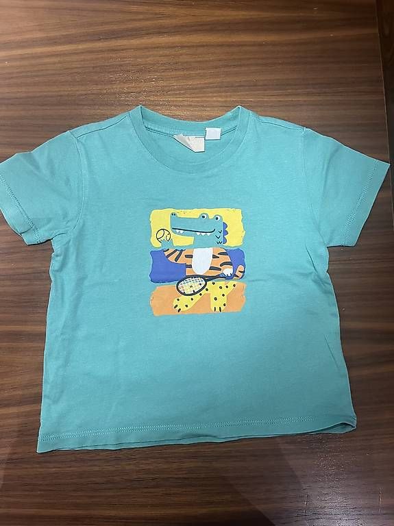 T-Shirts: Maglietta maniche corte  – Gebraucht aus Viganello von gag_b22t 2