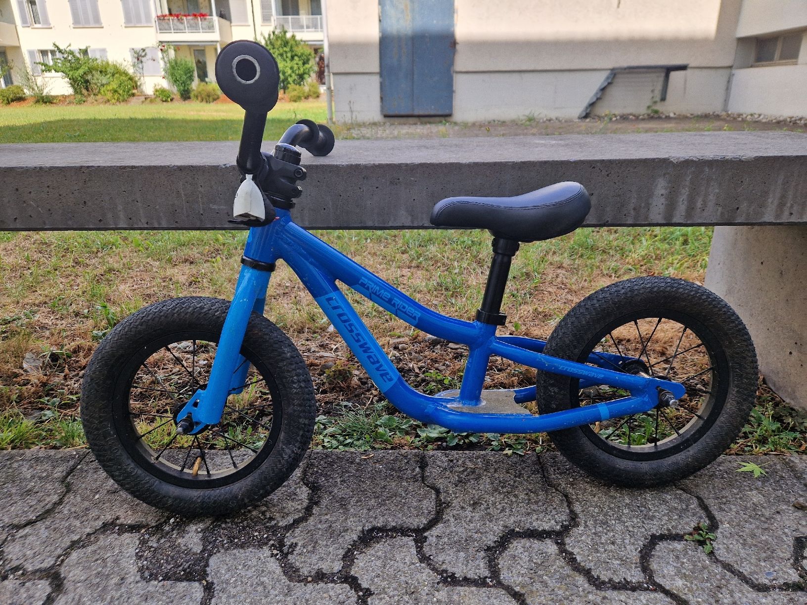 Crosswave Biciclette: Laufrad Crosswave blau 12 Zoll – Usato da Sursee venduto da celevanessa