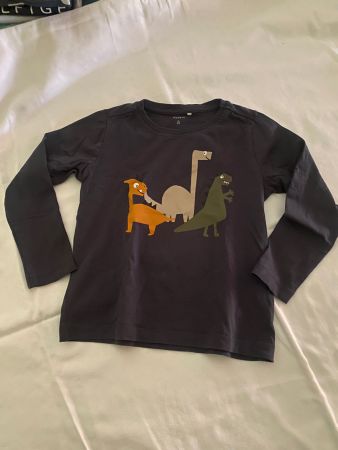 leichtes langarm Shirt Grösse 104.