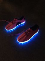Turnschuh mit diverse beleuchtung