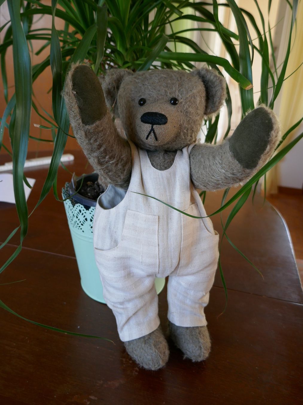 Spielzeuge: Teddy URSIN, aus Naturmaterialien...... – Gebraucht aus Hirschthal von Ruwallkimoos199