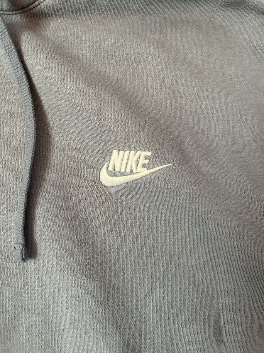 Nike Maglioni & Felpe: Sweat à capuche Nike gris, taille L - Parfait – Usato da Baulmes venduto da resel_.tm 1