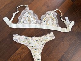 Twinset Set Blumenprint BH & Tanga Grösse S neu