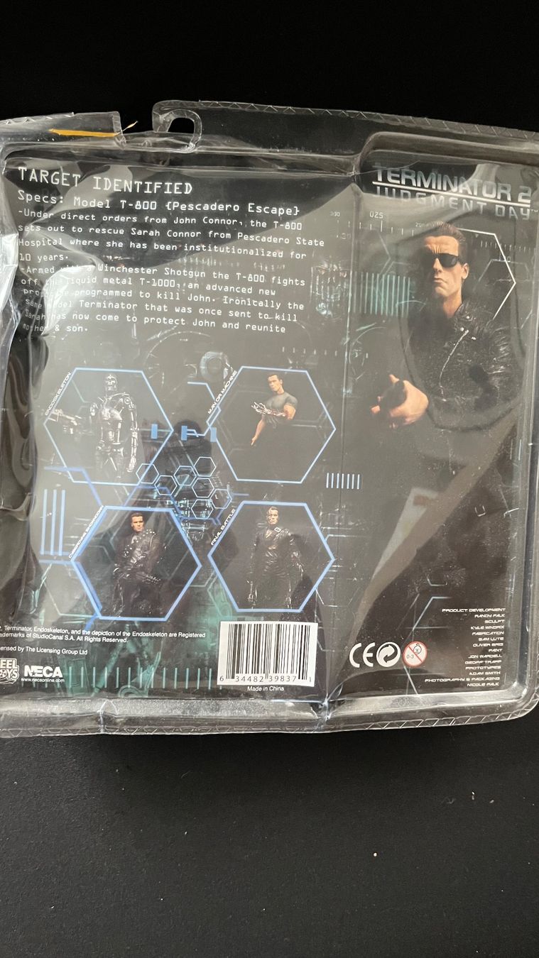 Figuren: NECA Terminator 2 Judgment Day T-800 Actionfigur Ultimate – Neu und originalverpackt aus Rupperswil von fli_9t6h 2