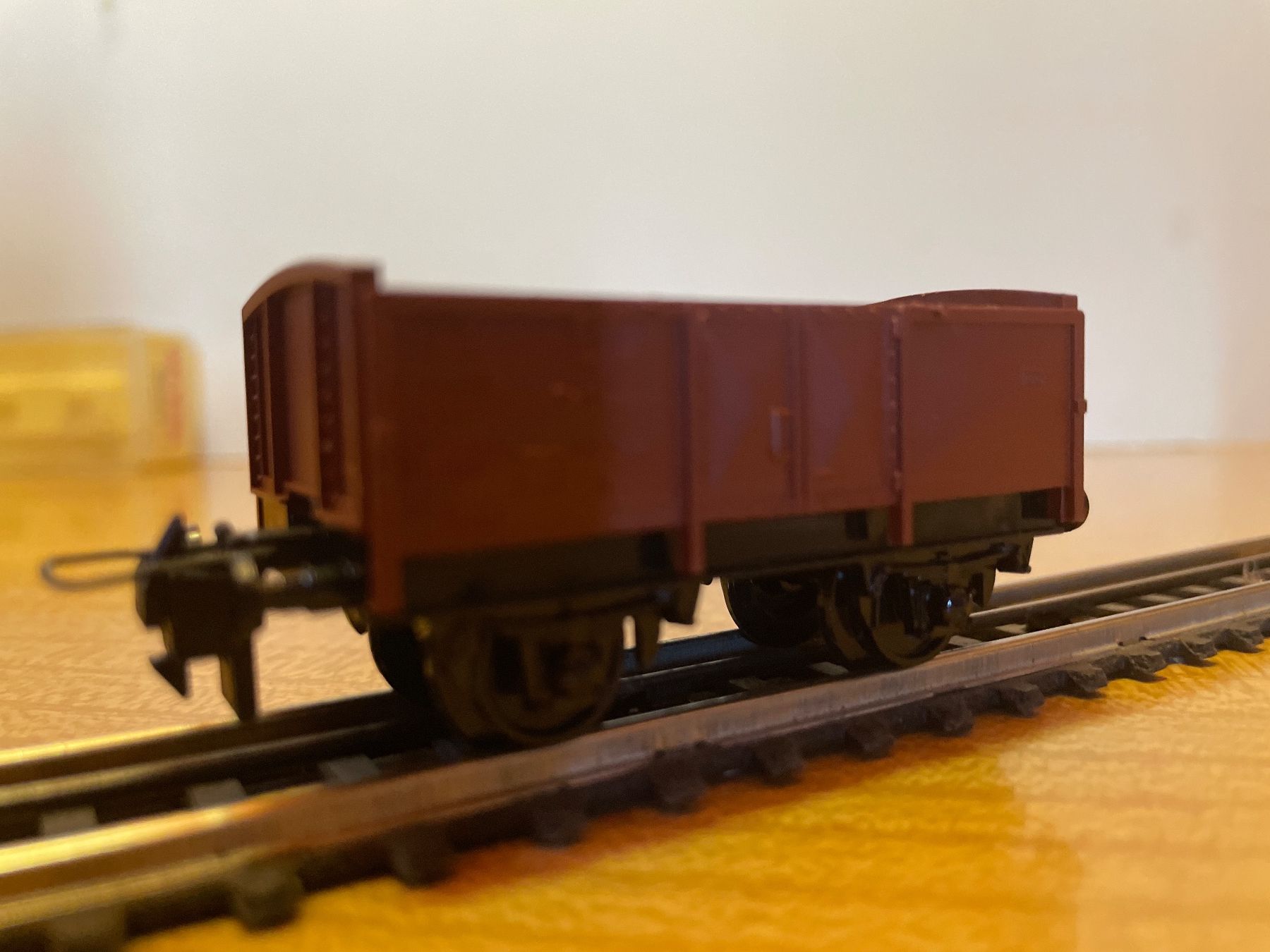 Trix Modelleisenbahnen: Trix H0 33450 Güterwagen braun – Gebraucht aus Suhr von Daneli7 1