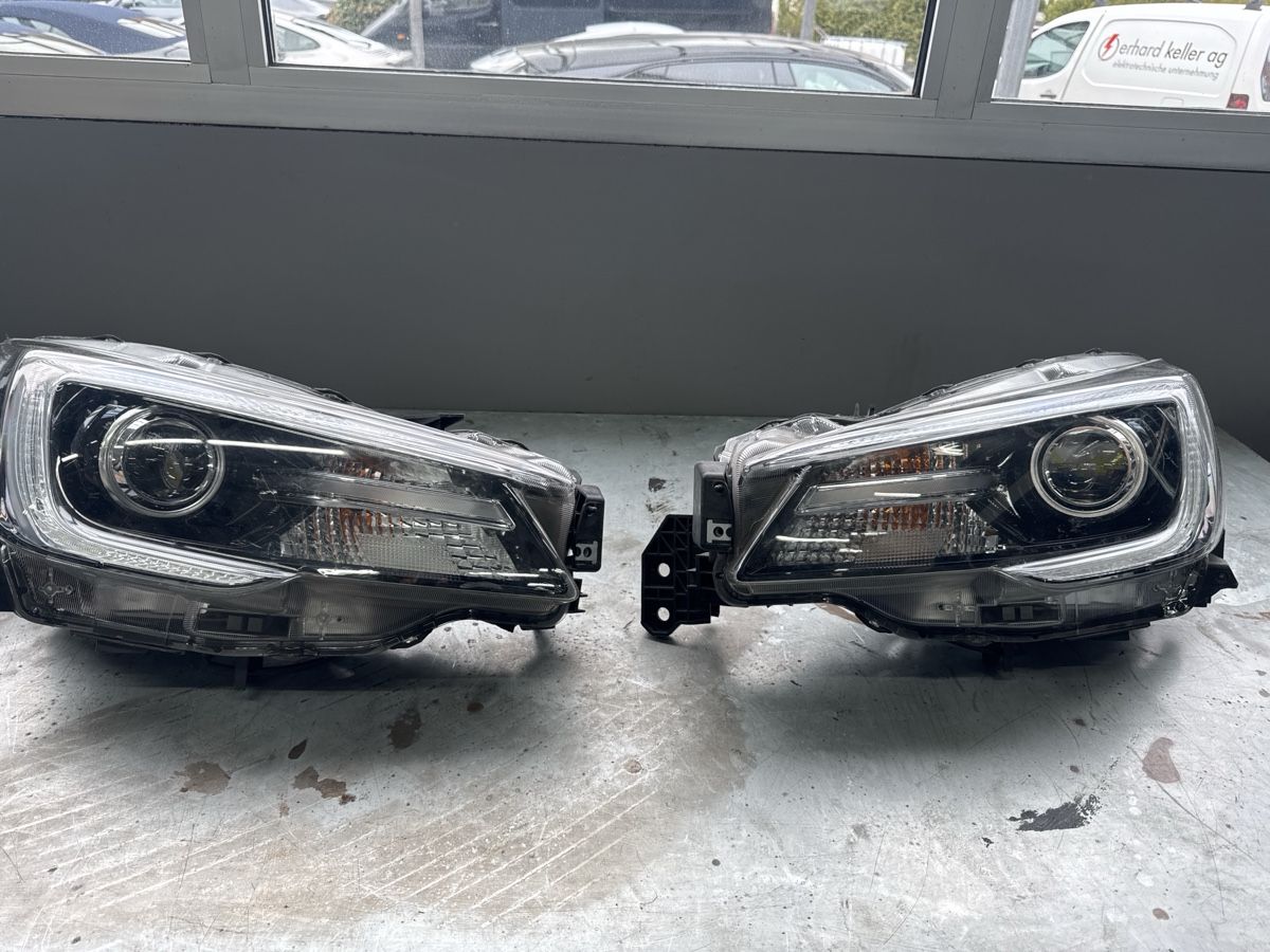 Lampade: Subaru Outback (BT) Scheinwerfer – Difettoso da Oftringen venduto da lar_569b