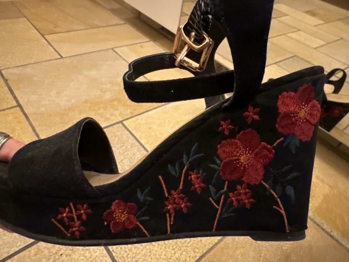 Graceland Scarpe da donna: High heels Graceland – Usato da Villnachern venduto da Lommy 2