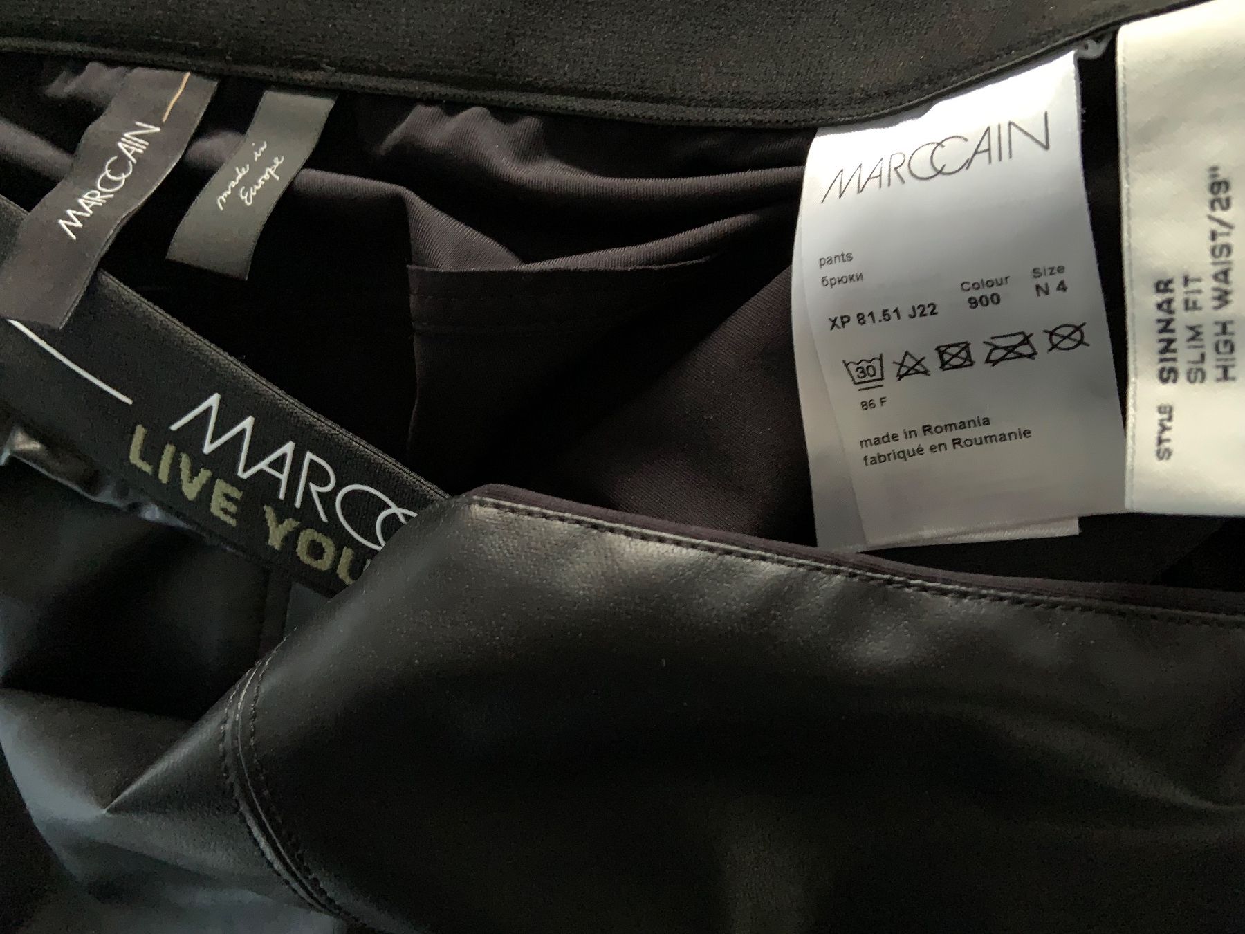 Marc Cain Pantaloni: Marc Cain Hose in Lederoptik, schwarz, Grösse Nr. 4 – Usato da Niederteufen venduto da mix18 6
