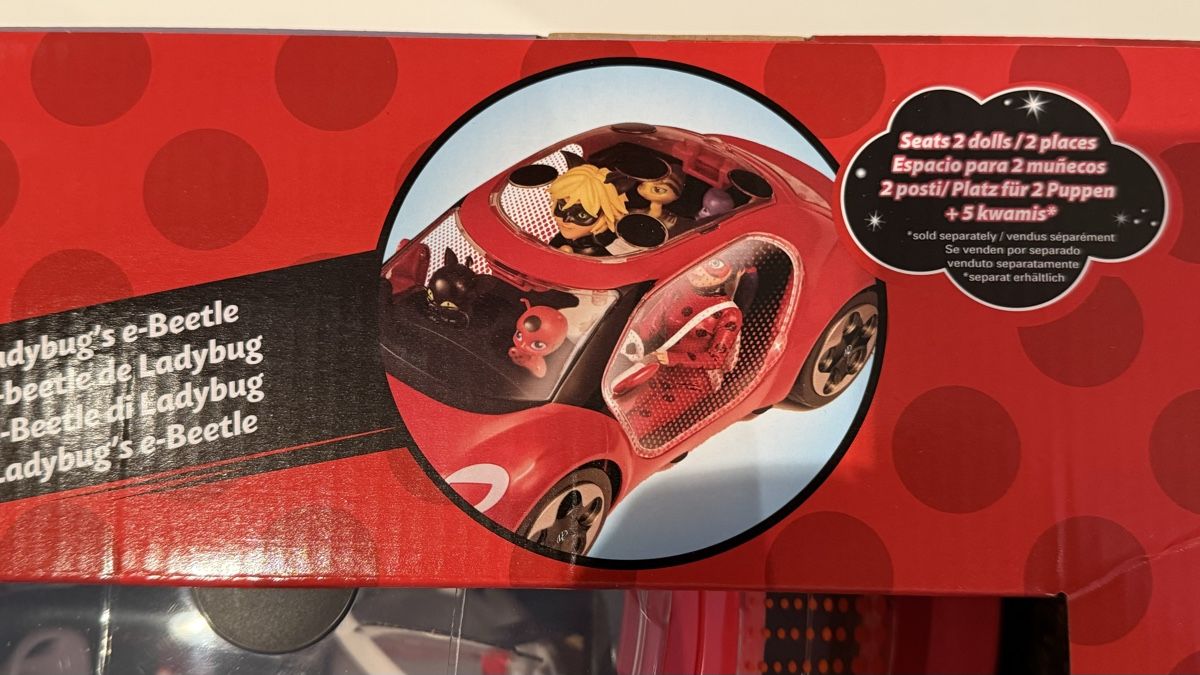 Spielzeuge: Miraculous Ladybug E-Beetle Spielzeugauto neu – Neu und originalverpackt aus Basel von Zomeg 8