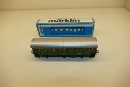 Märklin H0: DB 1./2. Kl. Personenwagen 3-achsig