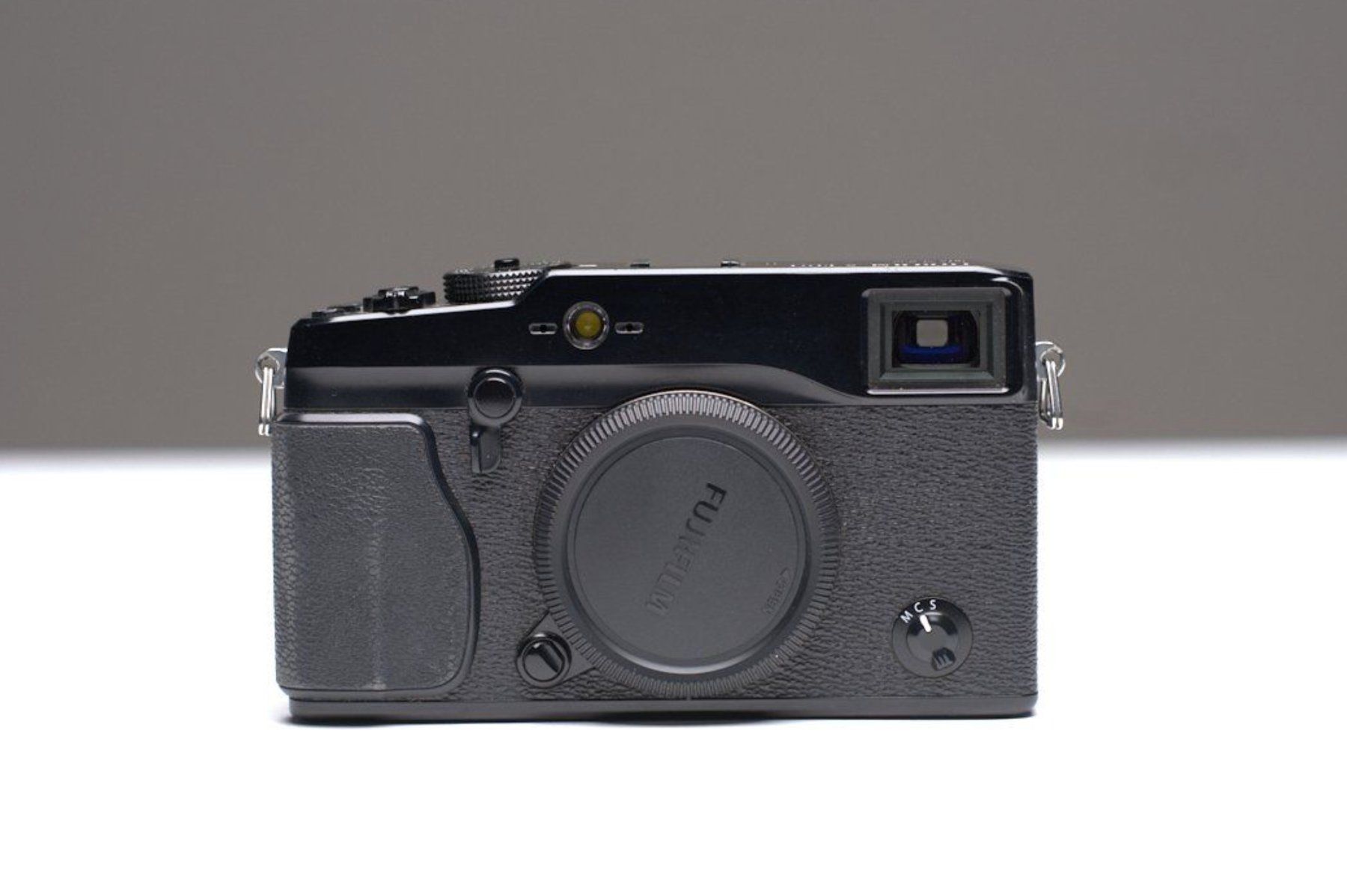 Fujifilm Fotocamera: Fujifilm X-Pro1 – Usato da Münchringen venduto da flo_2vnr